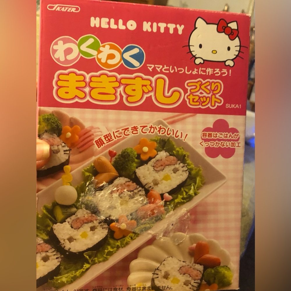 Sanrio Hello Kitty Sushi Maki Maker Kit